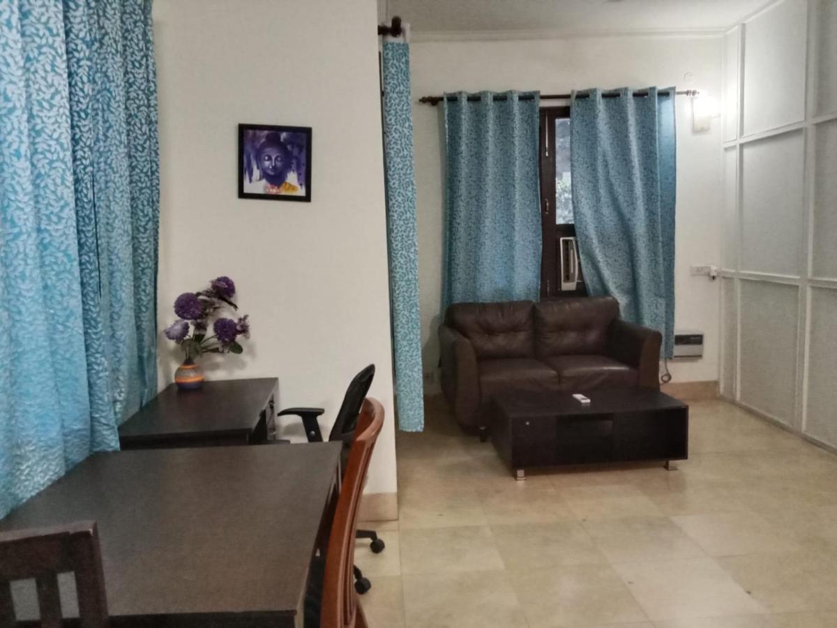 Studio Serviced Apartments Near Fortis Hospital Gurgaon Dış mekan fotoğraf